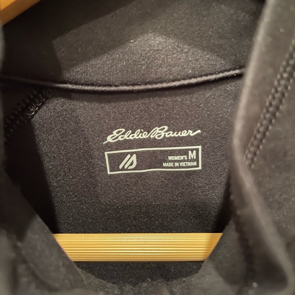 Eddie Bauer 1/4 zip front high neck black activewear long-sleeve top Sz M NWT - Picture 3 of 9